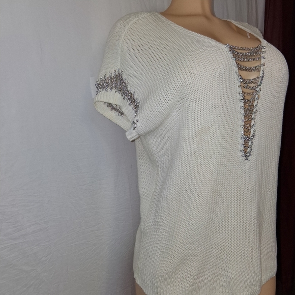 Jennifer Lopez Cream White Knit Blouse with Silver Chain Accents Size XL - Picture 5 of 16